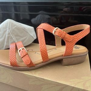 Sofft Mango Nadie II leather sandal women